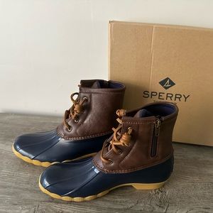 Sperry Saltwater Duck Boots Navy Blue Youth Size 4